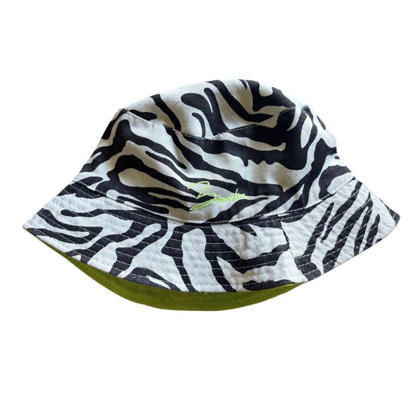 Bamba Accessories - Bamba Reversible Bucket Hat in Zebra Stripe/Neon Yellow